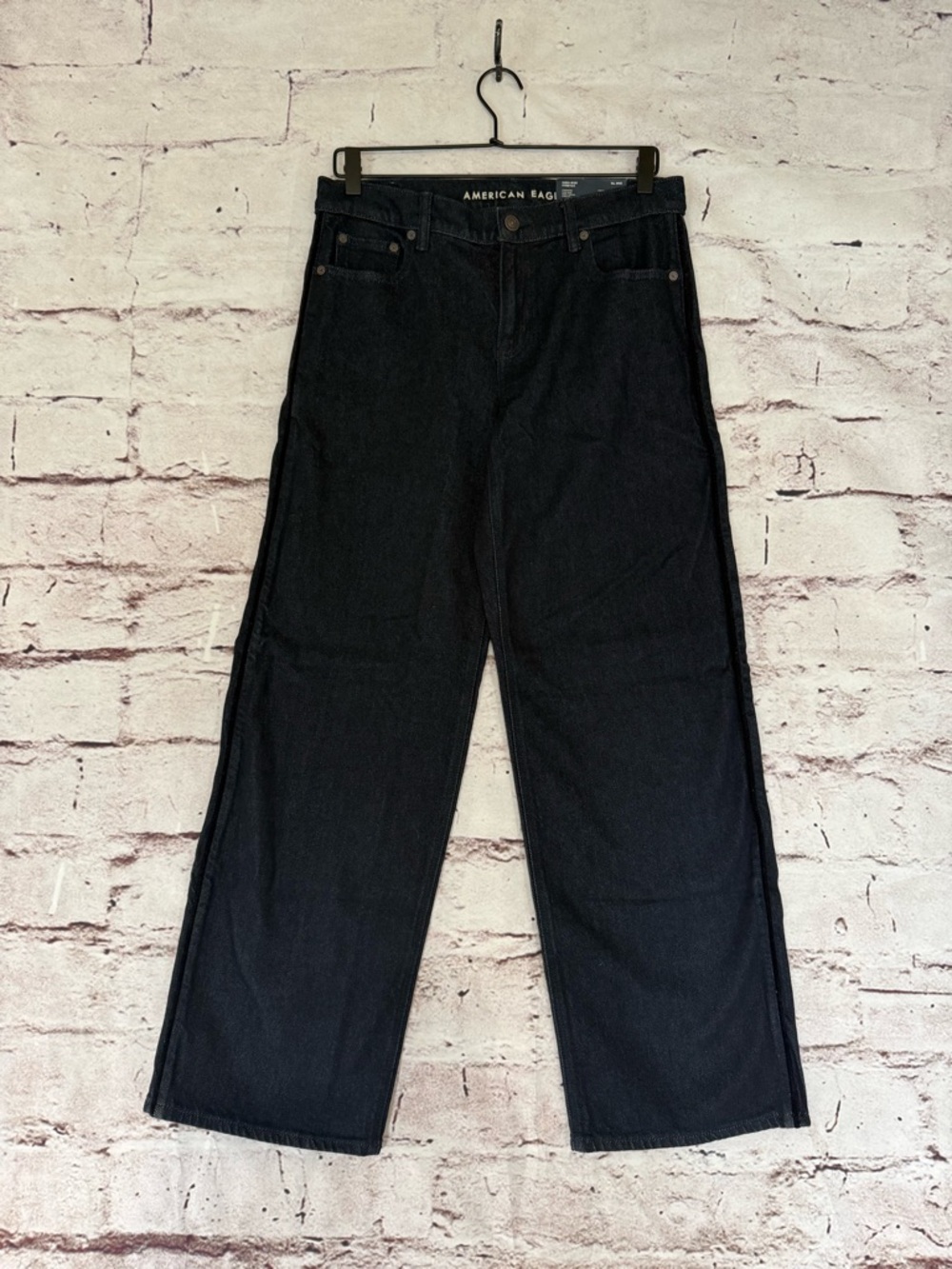 NWT American Eagle Women’s AE Stretch High-Waisted Stovepipe Jean - Size 4